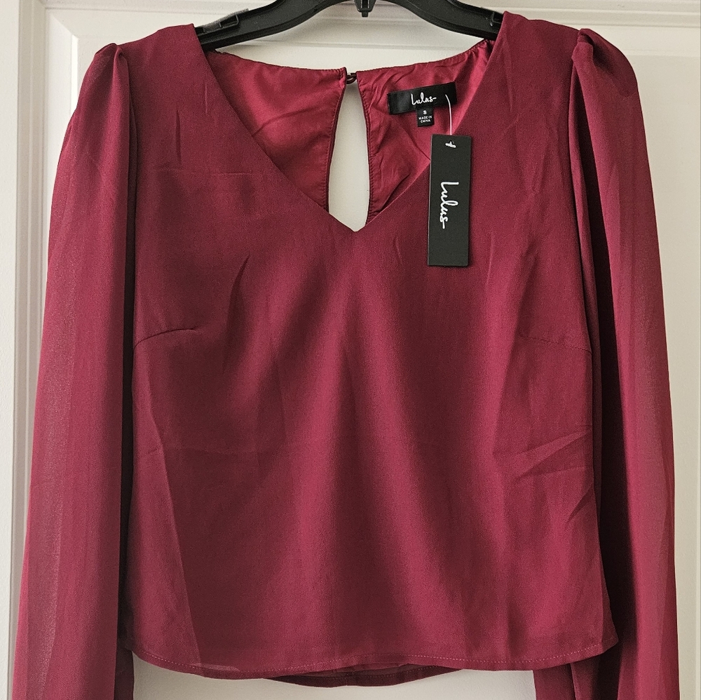 Lulu's Women's Burgundy Top (NEW)